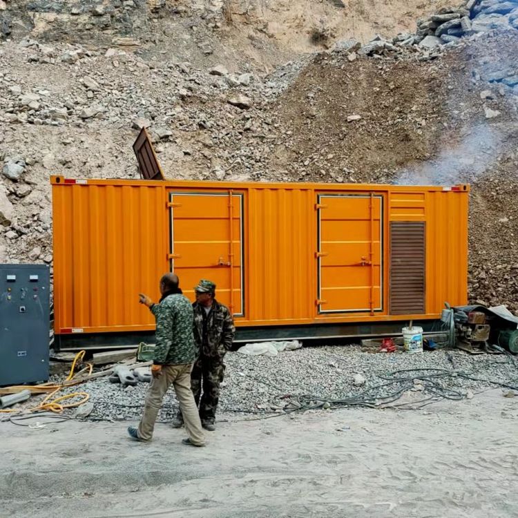 晋宁如何选择适合自己的 800KW 柴油发电机组?