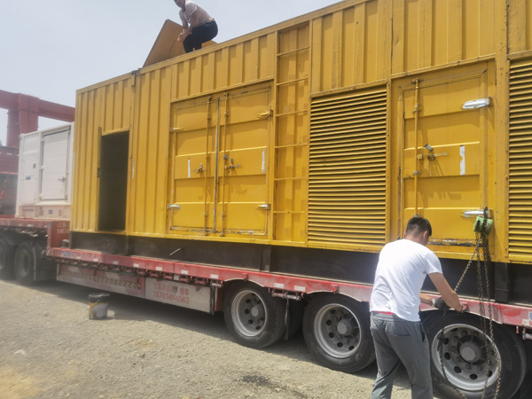 晋宁除了负载情况和发动机维护,还有哪些因素会影响 200kw 柴油发电机的油耗?
