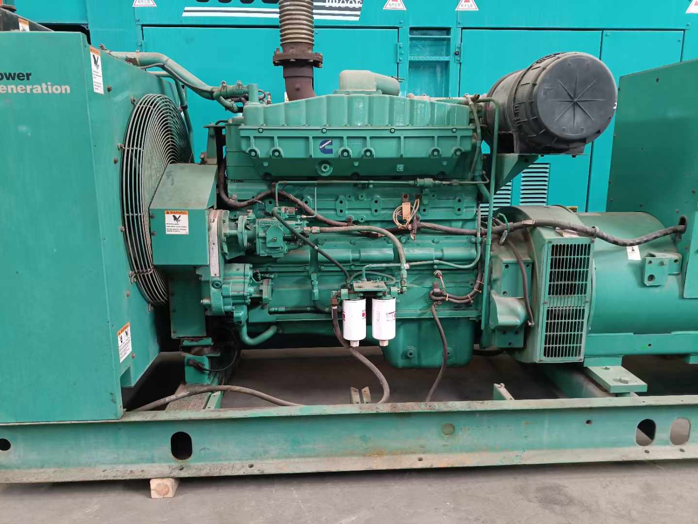 晋宁过载会对 600kW 柴油发电机组造成哪些损害？